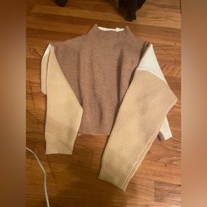 Comfy sweater- never worn